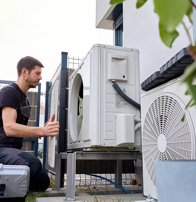 Why Royal Oak, MI Homeowners Choose Royal Oak HVAC Pro for AC Condenser Repair?